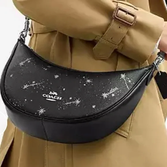 NWT Aria Shoulder Bag With Star Print - Picture 2 of 11